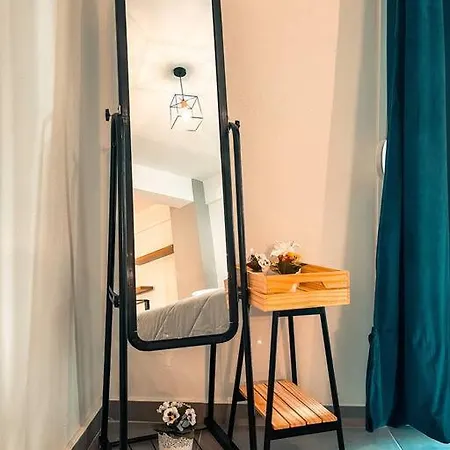 Escala Luxury Loft 3 In The Center & Free Parking Apartment Volos